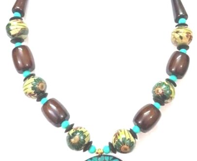 Stylish Nepali Pendent Necklace in Turquoise