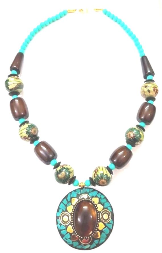 Stylish Nepali Pendent Necklace in Turquoise