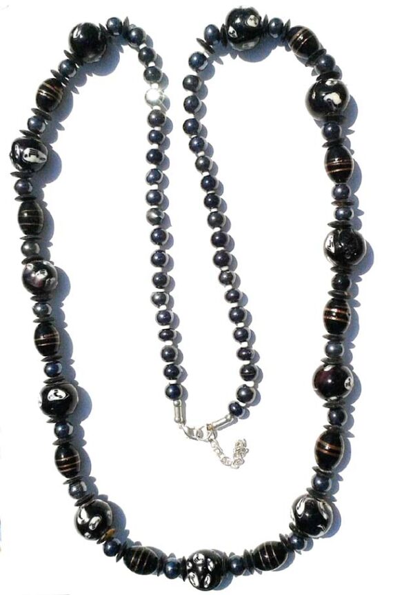 Bright Long Bead Chain in Black