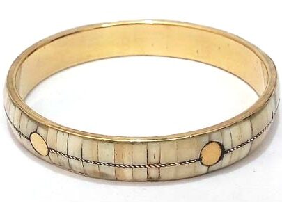 Stylish Brass Bangle in Cream