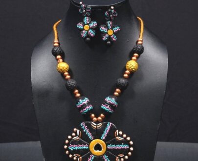 Terracotta necklace and earring set - Elegant designer