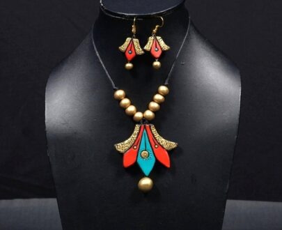 Terracotta Pendant Necklace and Earring Set