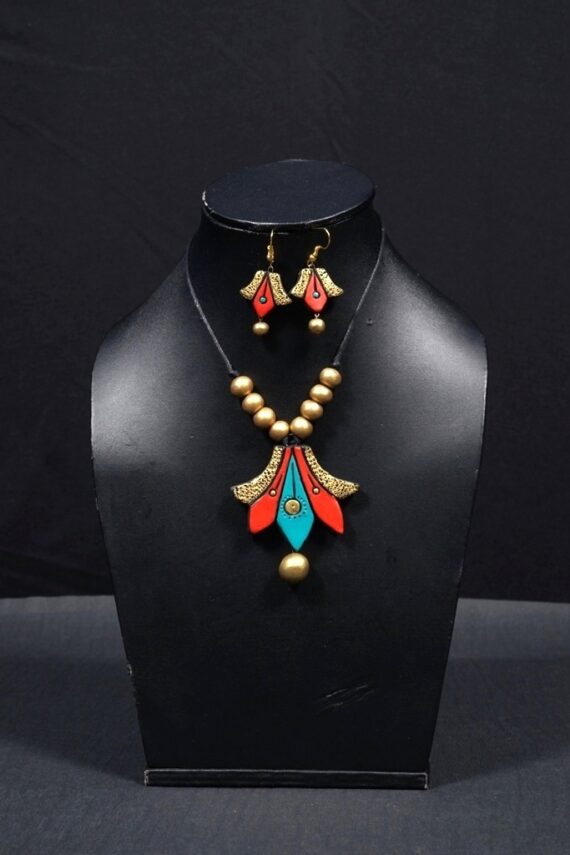 Terracotta Pendant Necklace and Earring Set