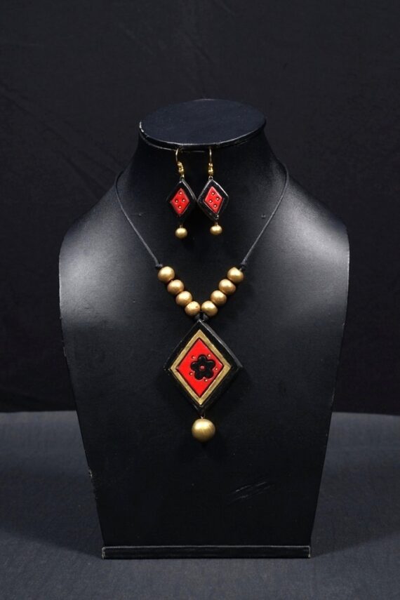 Terracotta Pendant Necklace and Earring Set