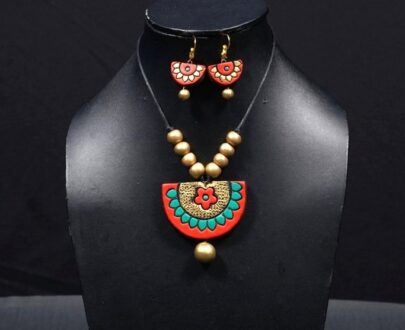 Terracotta Pendant Necklace and Earring Set