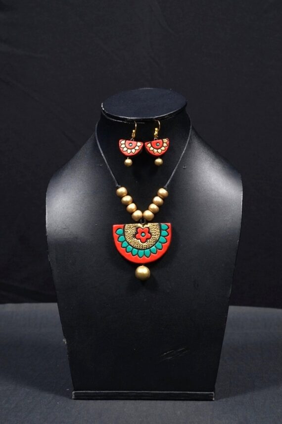 Terracotta Pendant Necklace and Earring Set