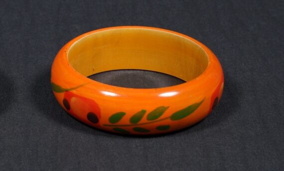 Channapatna wood bangles