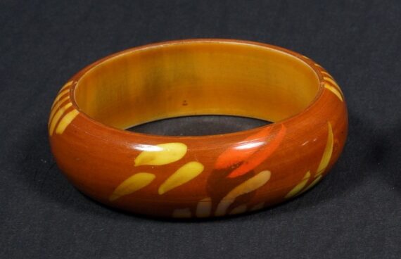 Channapatna wood bangles