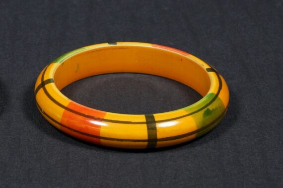 Channapatna wood bangles