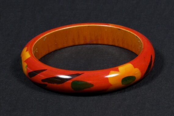 Channapatna wood bangles