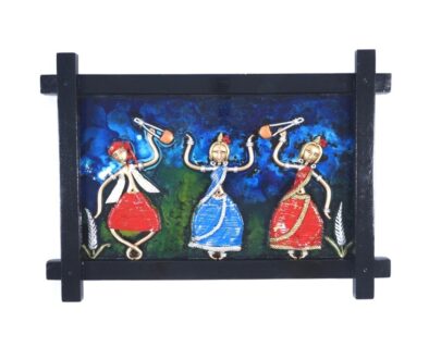 Trendy Mural Frame - Dancing Trio